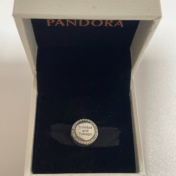 Pandora Trinidad and Tobago Flag Exclusive Charm Bead - Picture 4 of 5